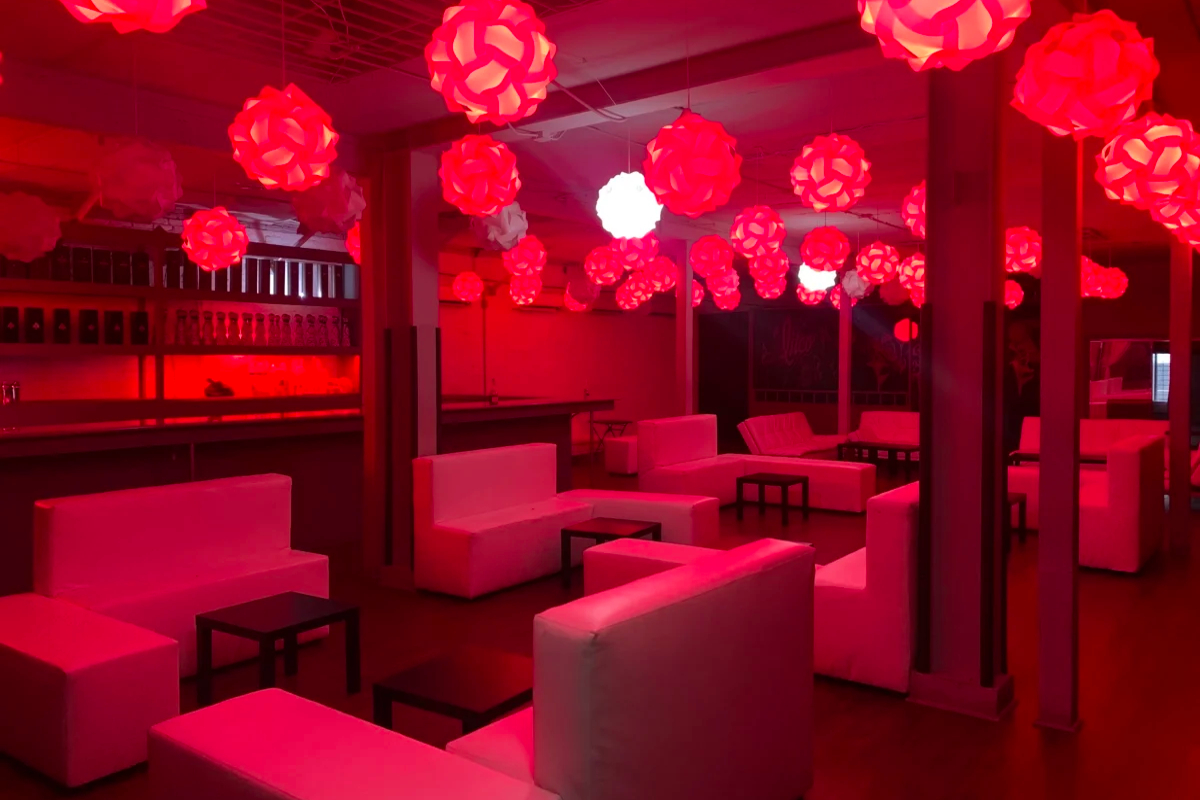 13 Fun Outdoor Baby Shower Ideas (2024) Peerspace