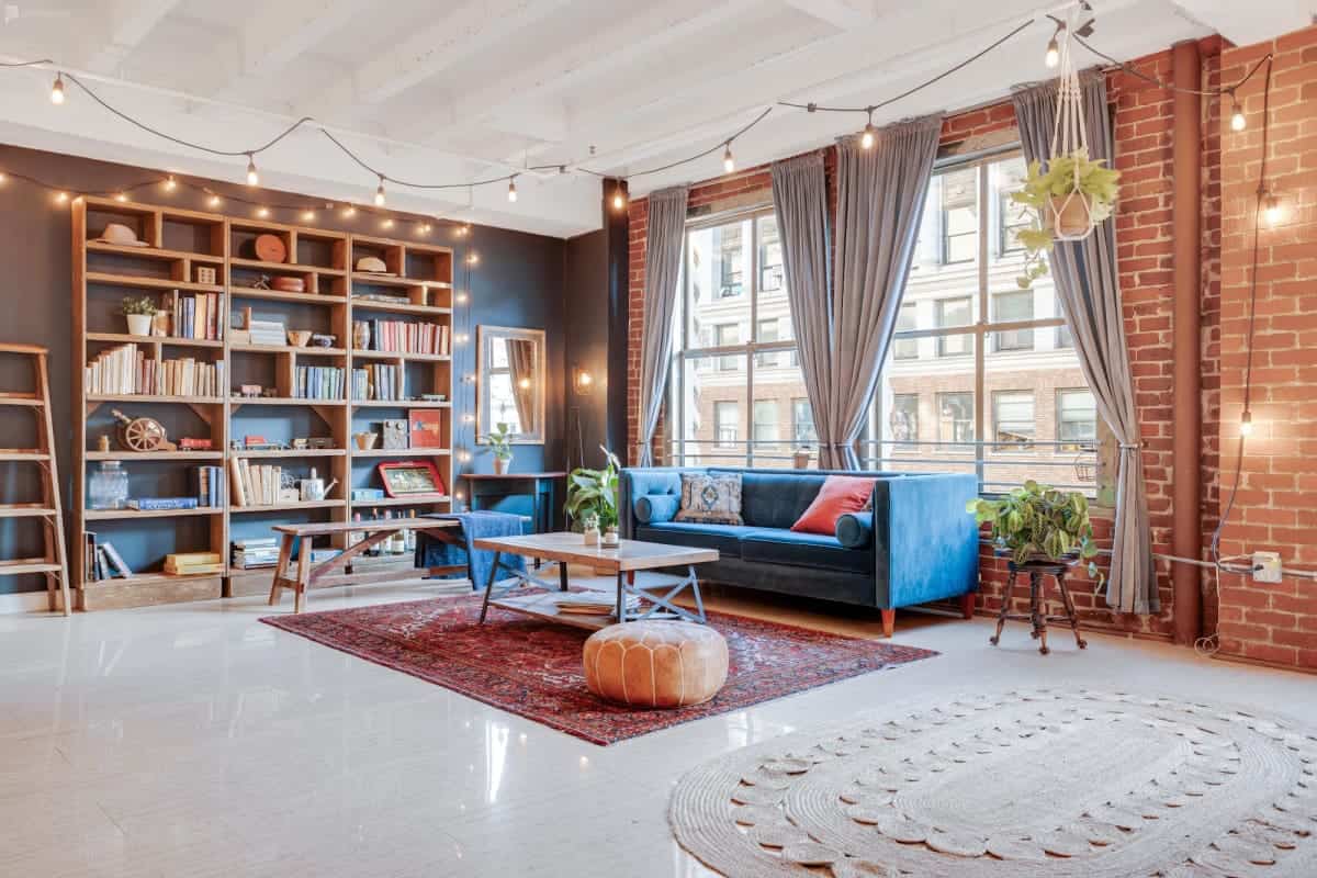 Light-filled New York Style Loft in DTLA with Rustic Library Room