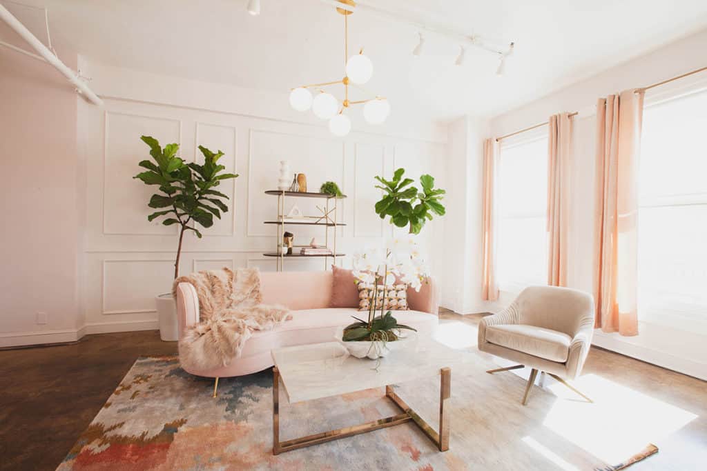 Luxurious and feminine photo shoot location for rent in Los Angeles