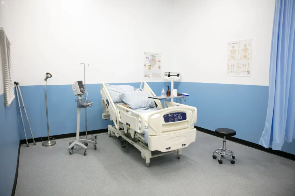 12 Inspired Nurse Photoshoot Ideas (2025) | Peerspace