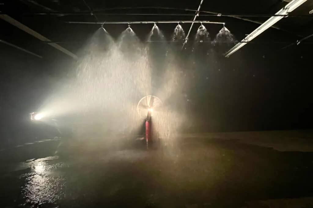 rain room warehouse in los angeles