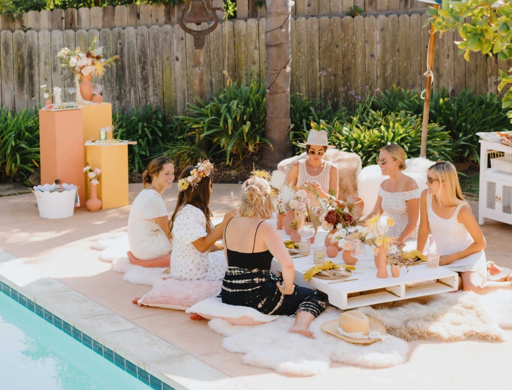 4 TikTok-Inspired Summer Party Themes You’ll Love | Peerspace