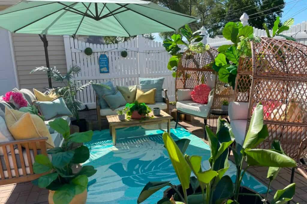 12-cool-places-to-take-pictures-near-detroit-peerspace