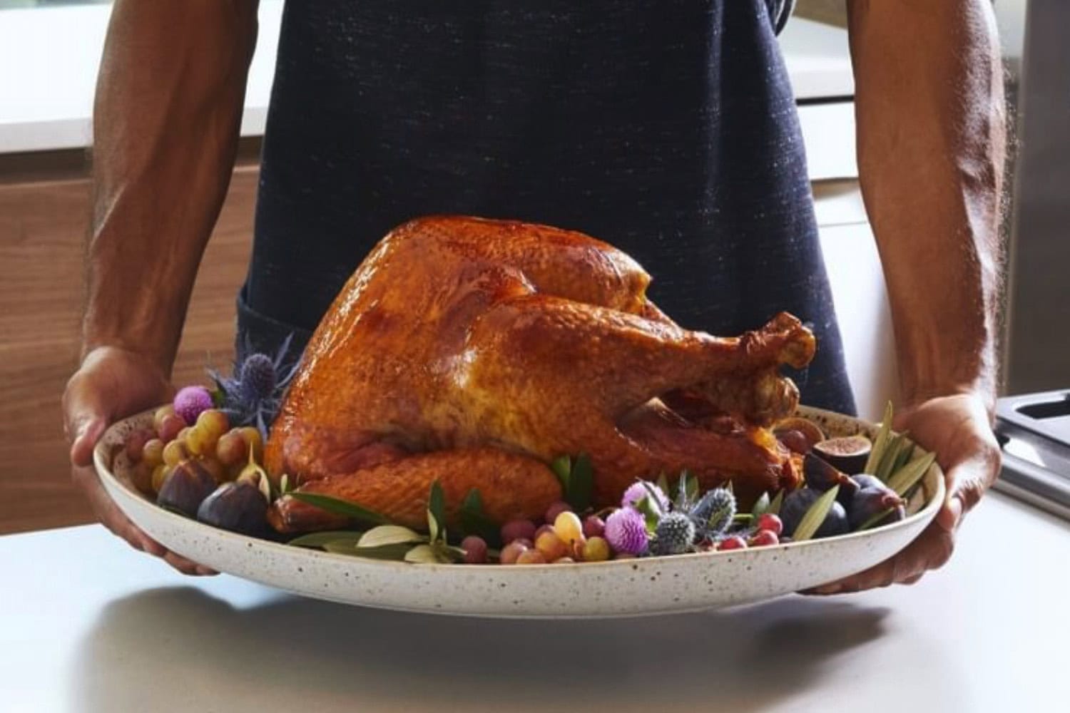 Friendsgiving Invitation Ideas That Set the Perfect Tone | Peerspace