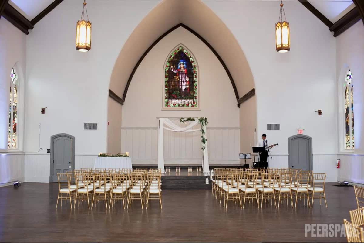 How Much Does It Cost to Rent a Church? - Peerspace