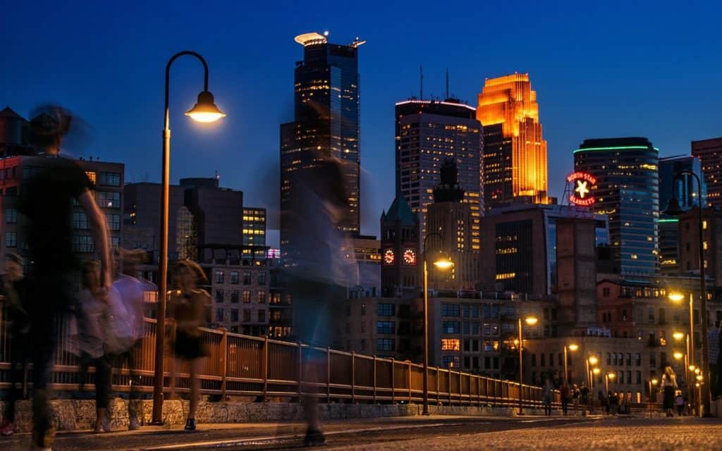 minneapolis stone arch bridge