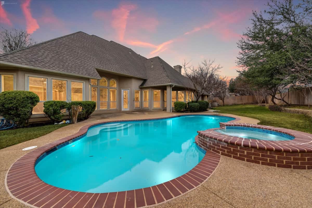 Rent A Pool Near Dallas