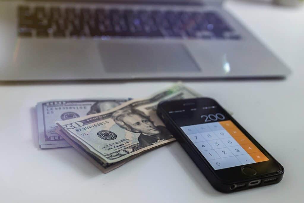 Here’s How to Supplement Your Income: 9 Great Tips | Peerspace