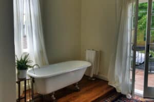 Where Was “Deep Water” Filmed? | Peerspace