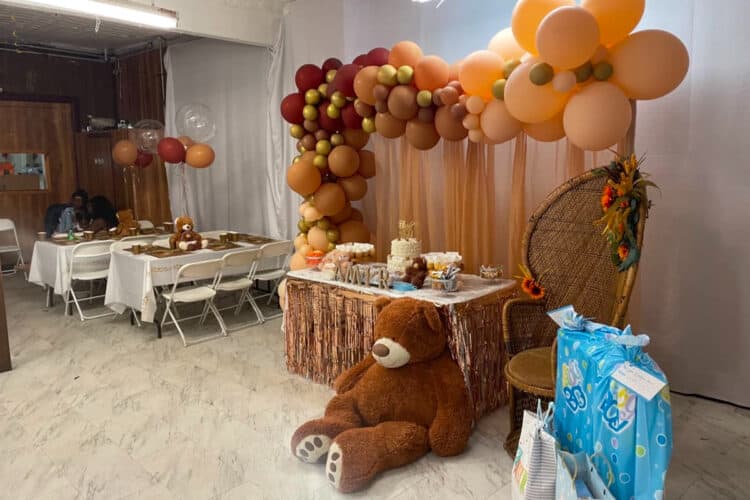 14 Creative January Gender Reveal Ideas - Peerspace