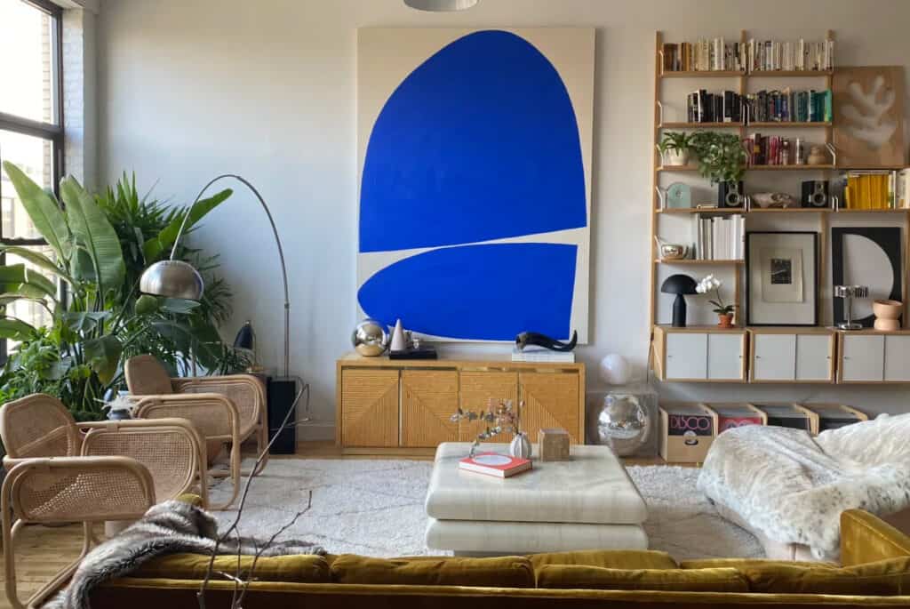 8 Dreamy Pink Aesthetic Room Ideas - Peerspace