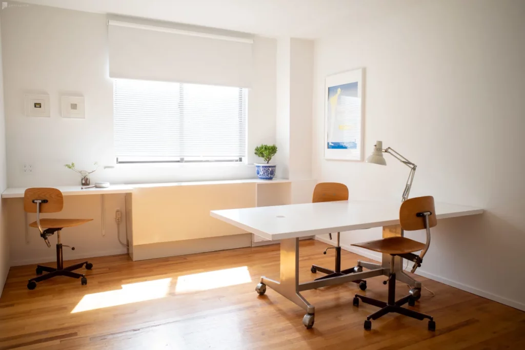 williamsburg private workspace nyc office
rent office space by the hour in nyc