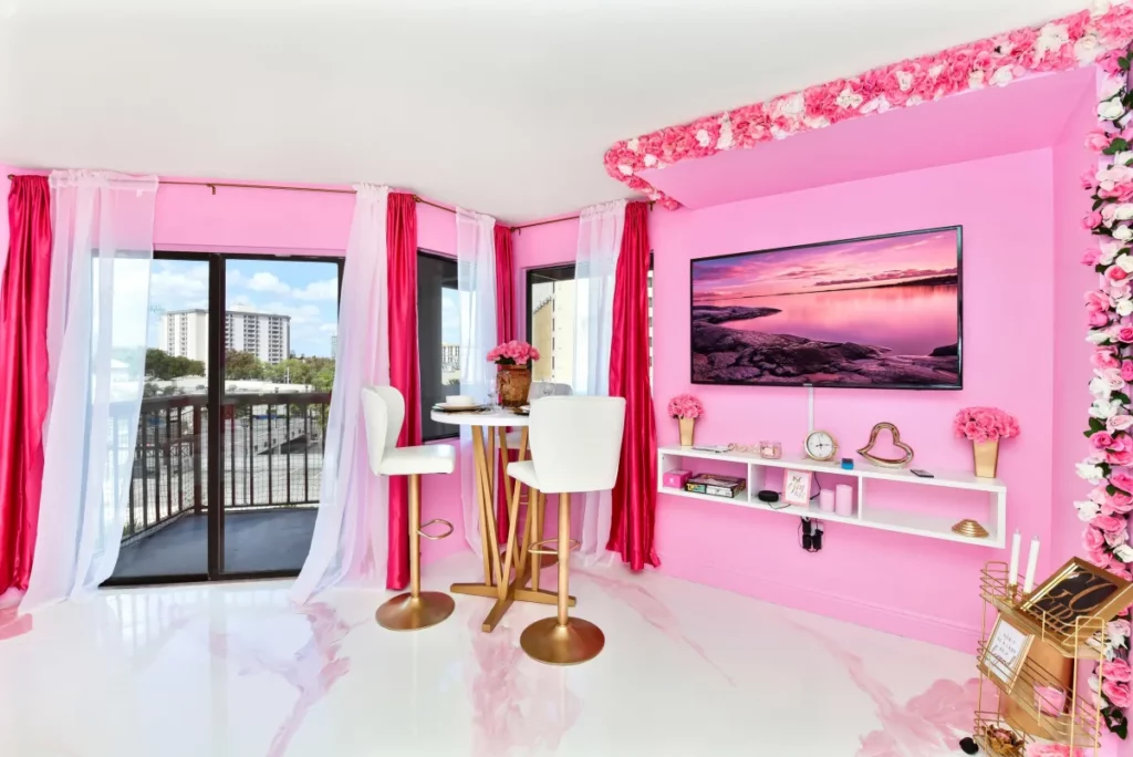 all-pink condo in Orlando