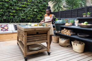 How & Where to Rent an Airbnb for a Restaurant Venue (2026) | Peerspace