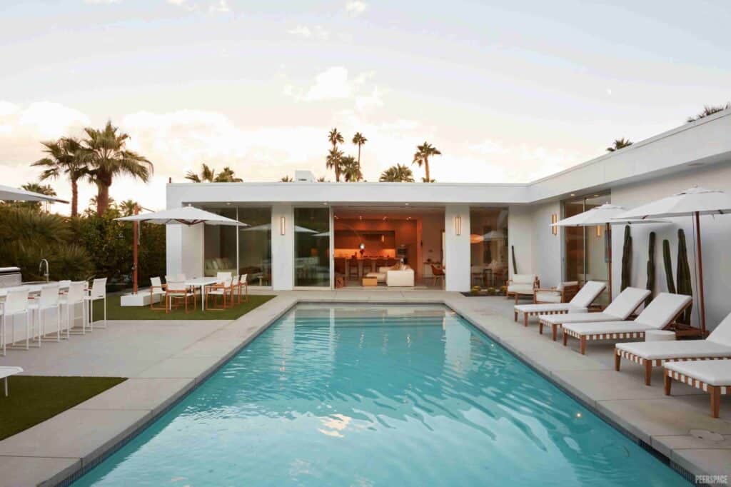 Thinking About Booking an Airbnb for a Bachelorette Party? Read This First. | Peerspace