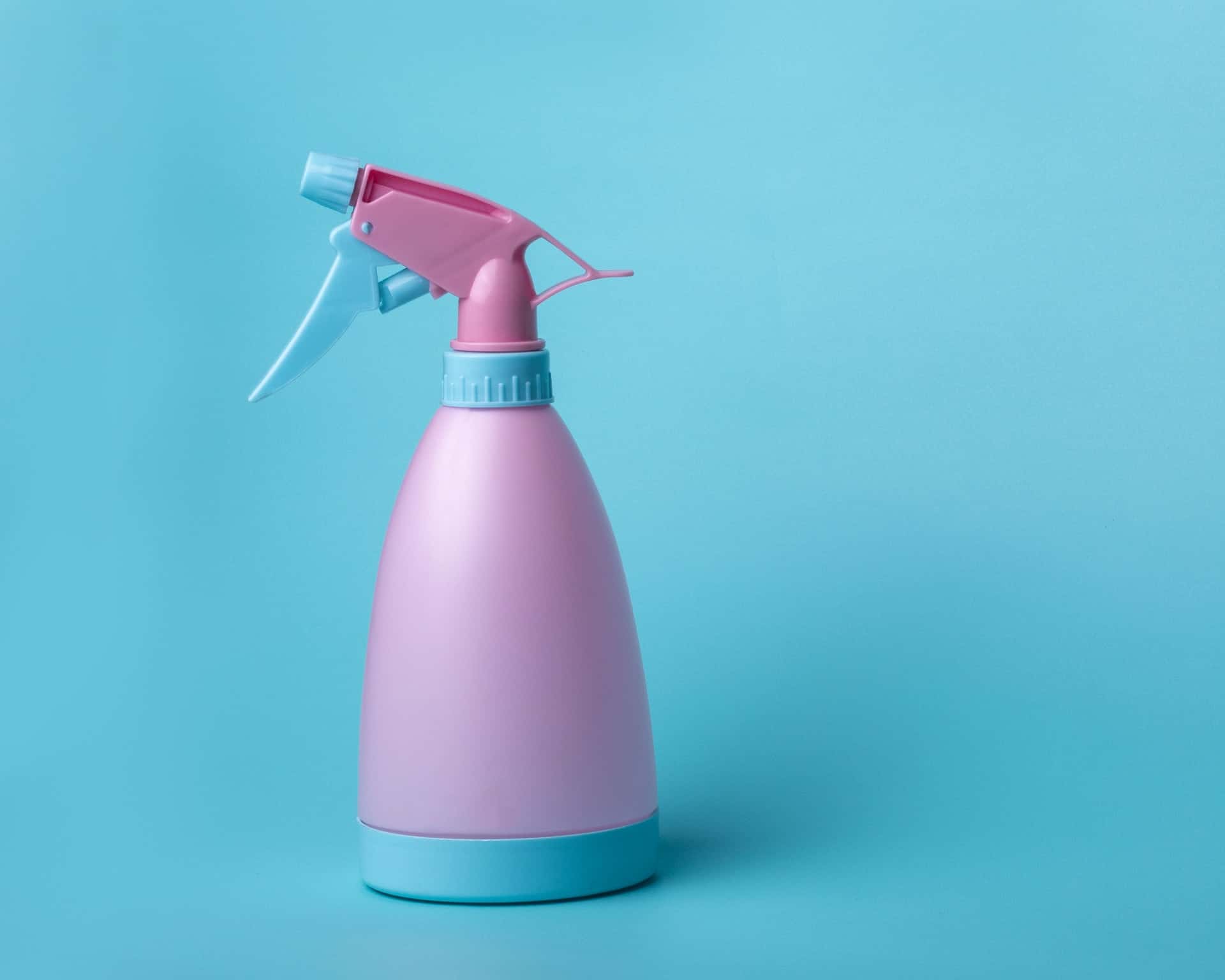 pink spray bottle