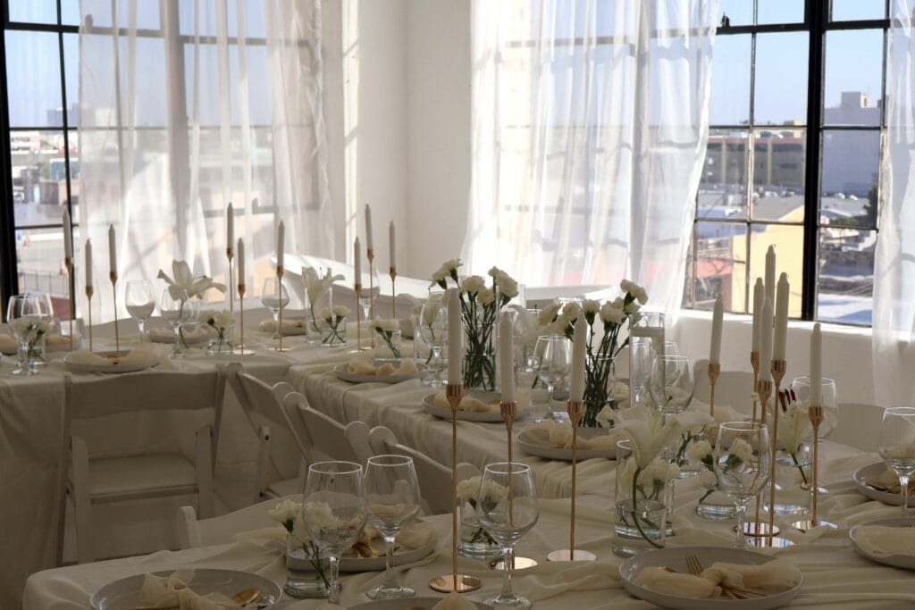 Sophisticated table setting with city views for Dallas party planners