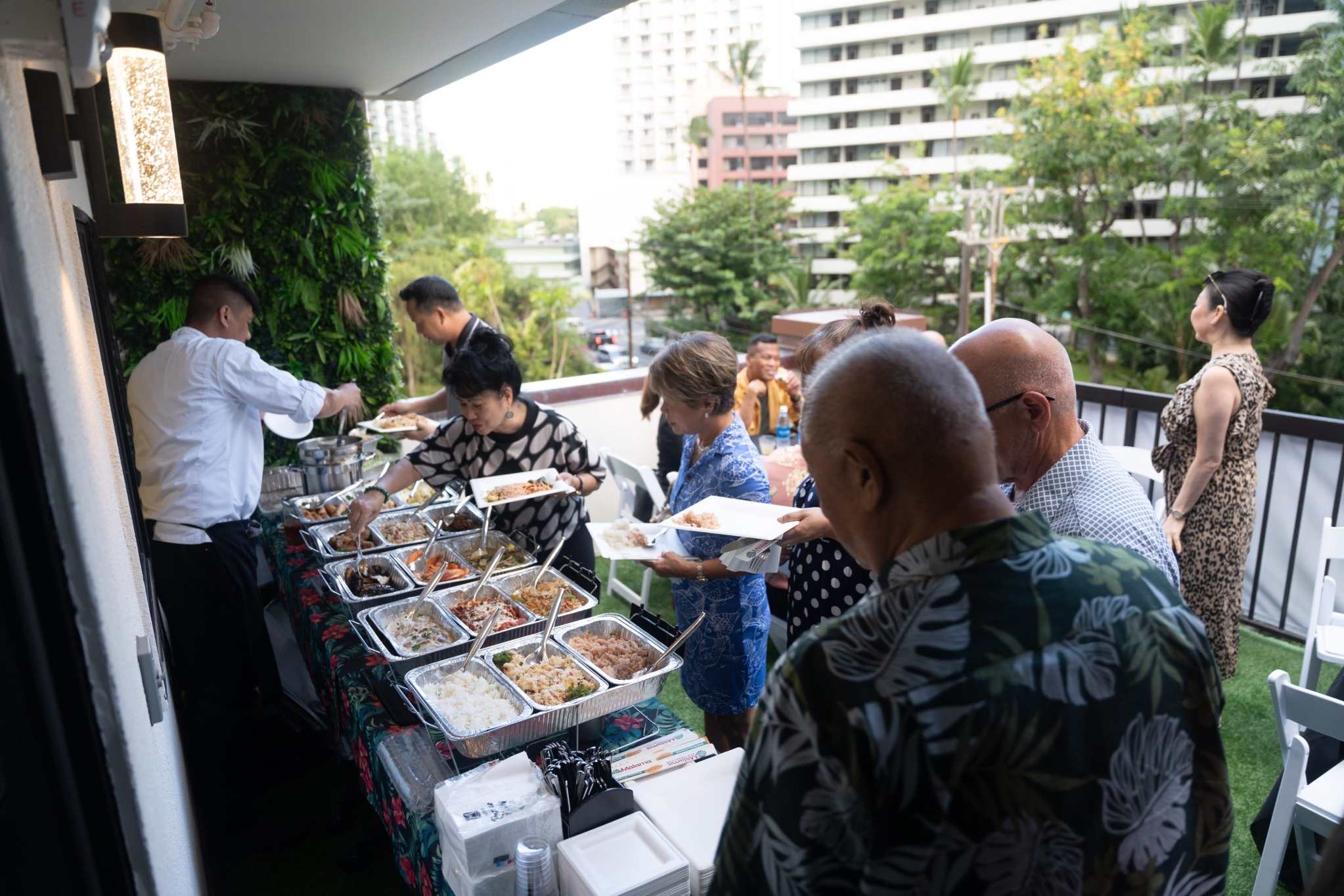 Sunset party venue prepared by party planners in Hawaii