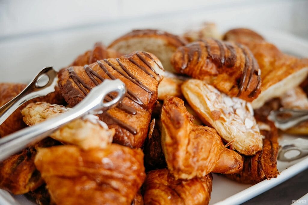 A large pile of pastries
