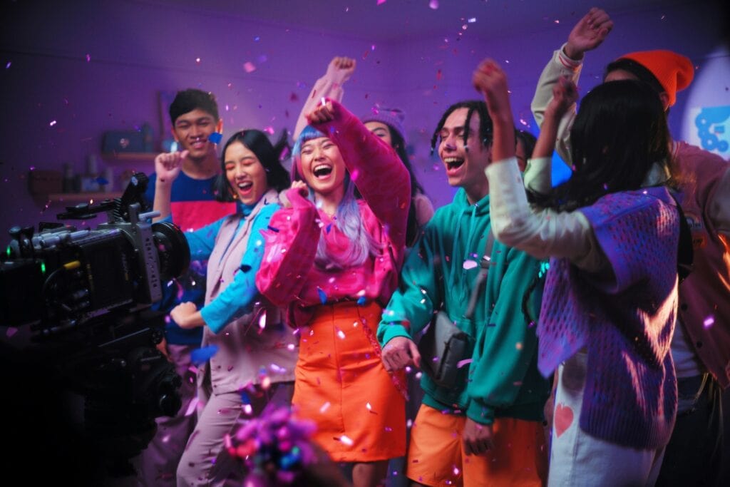 16 Super Fun Y2K Party Ideas | Peerspace