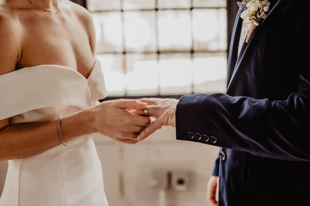 The 9 Best Wedding Videographers in Grand Rapids | Peerspace