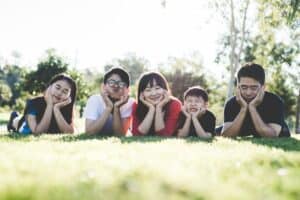 Family Portrait Photography Pricing: What To Know | Peerspace