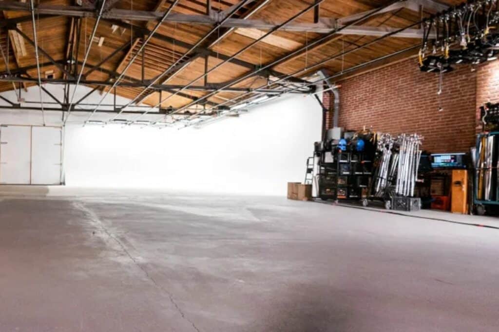 warehouse for rent austin