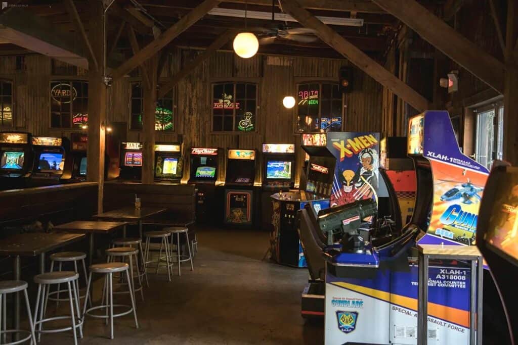 bar arcade in fishtown