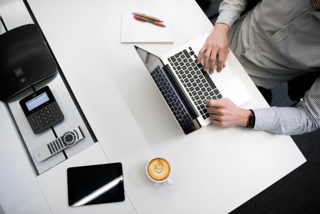11 Helpful Tips for Executive Assistants | Peerspace