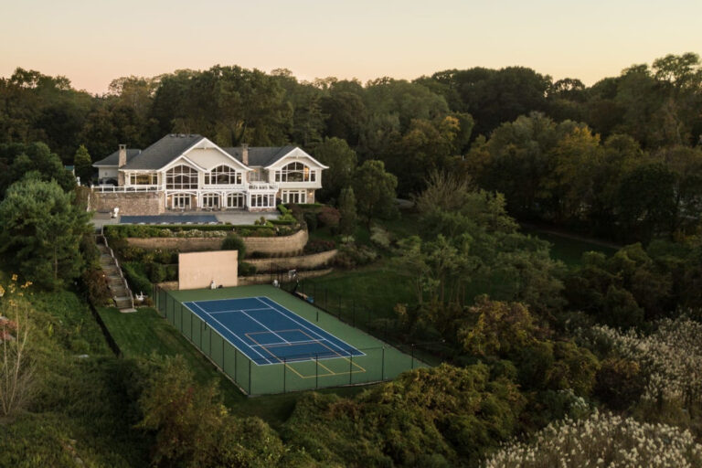 Planning A "Great Gatsby" Wedding Theme Tips For The Perfect Day