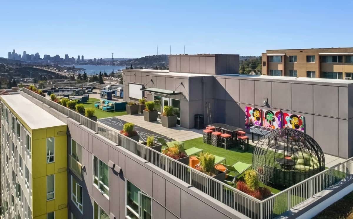 How Much Does It Cost to Rent a Rooftop? Peerspace