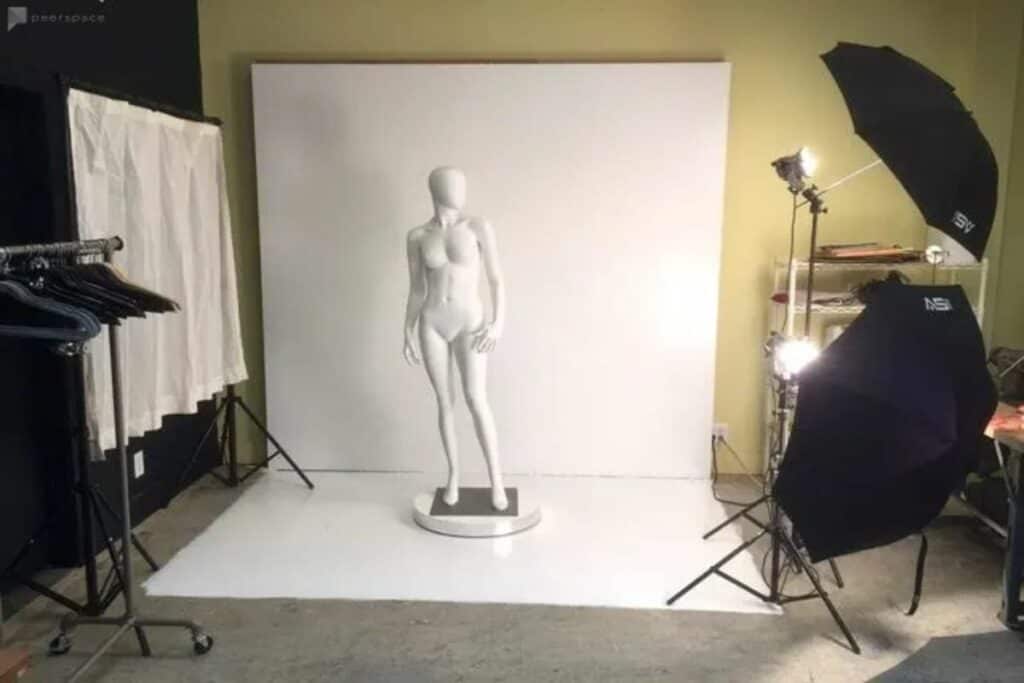 pro studio with mannequins
