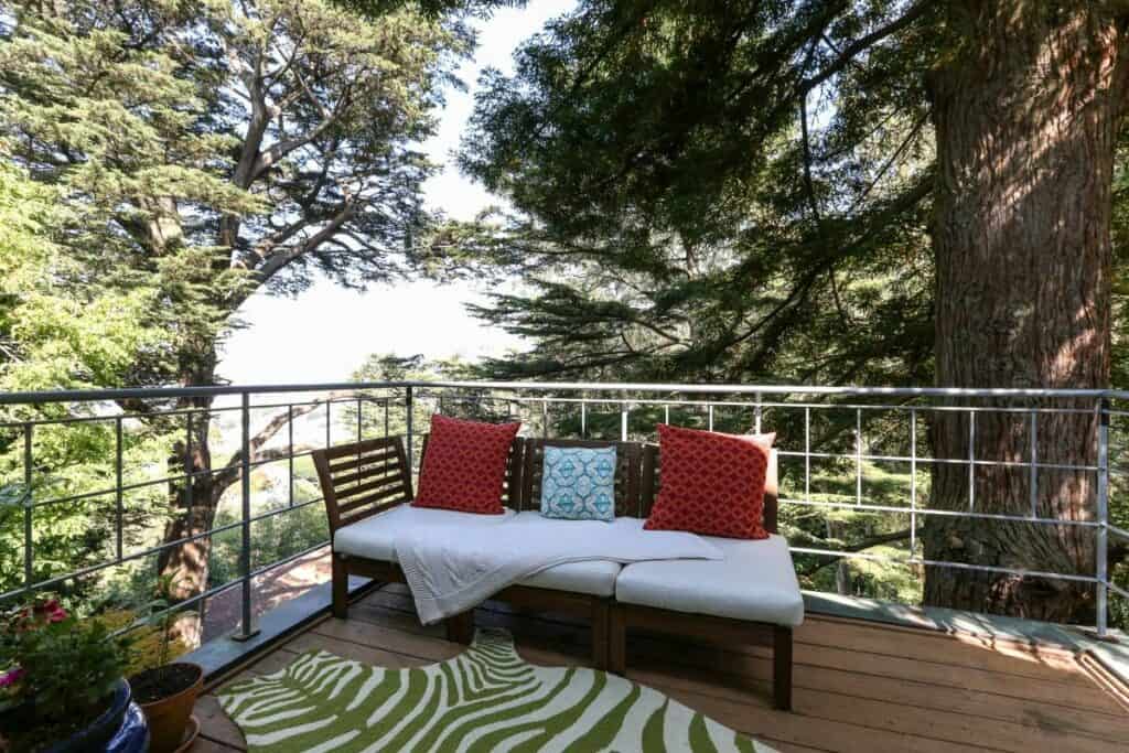 modern treehouse home