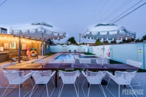 Who Plans The Bachelorette Party? Everything You Need To Know | Peerspace