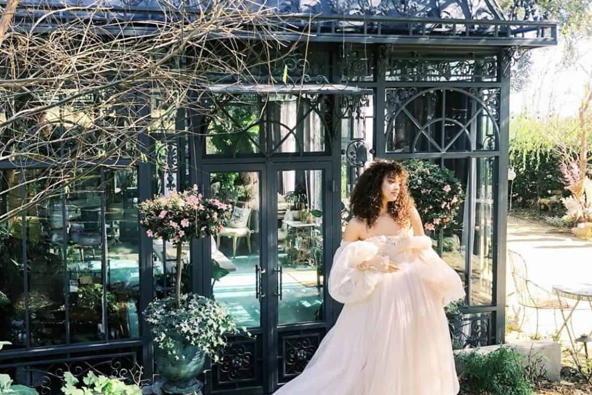 Gold and deals emerald wedding
