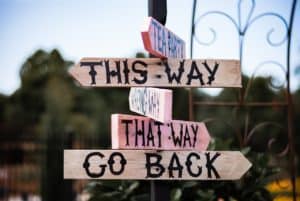 11 Event Signage Ideas You Should Know About | Peerspace