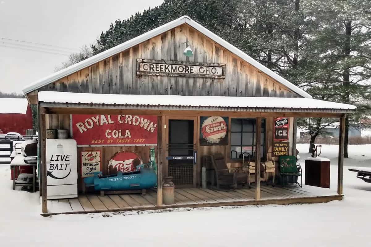 Planning A Junkyard Photoshoot 10 Unique Venues & Ideas Peerspace