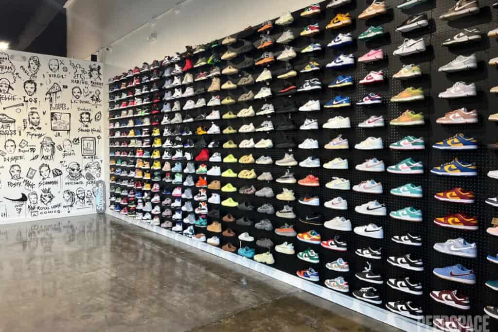 Sneaker Boutique 