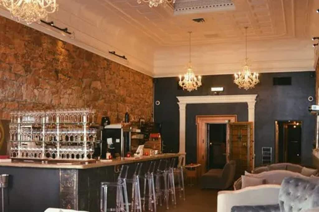 Napa Valley Wine Bar with 1920's Style Speakeasy