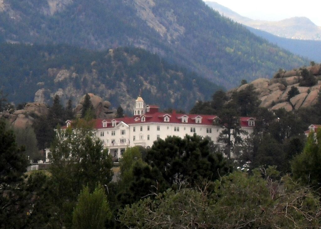 exterior of the Stanley Hotel