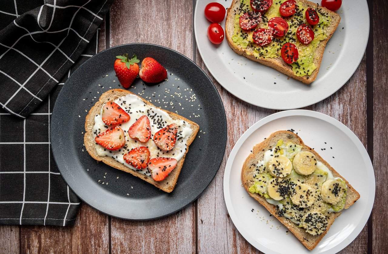 fruit on toast