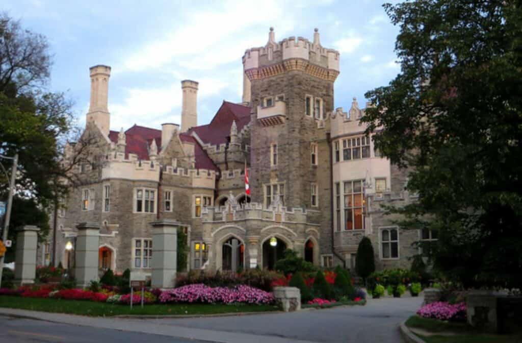 casa loma in toronto