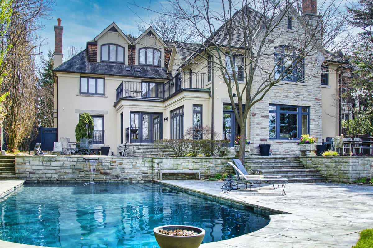 Where Is The “Ginny & Filming Location? Peerspace