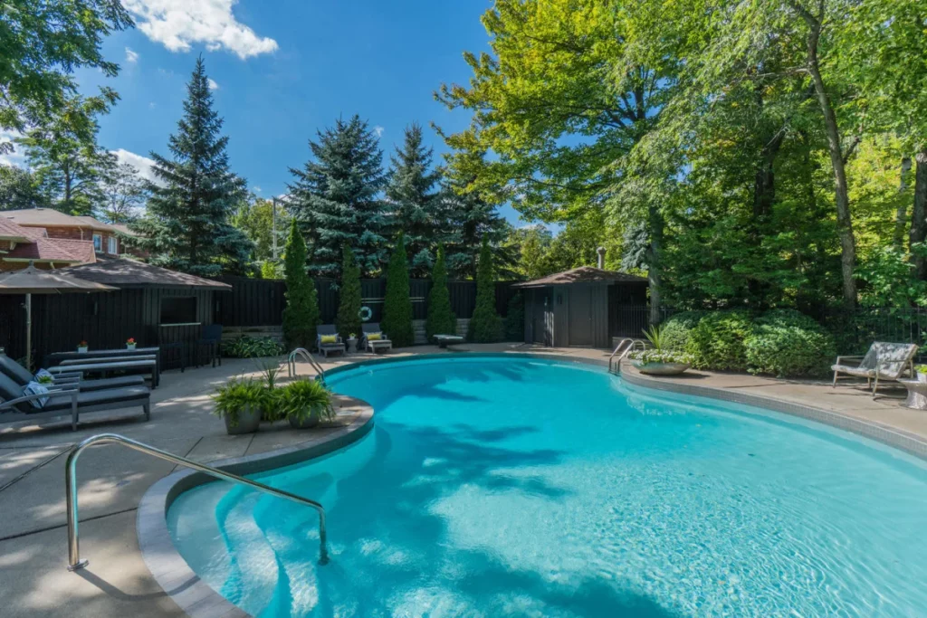 unique mid century estate in toronto