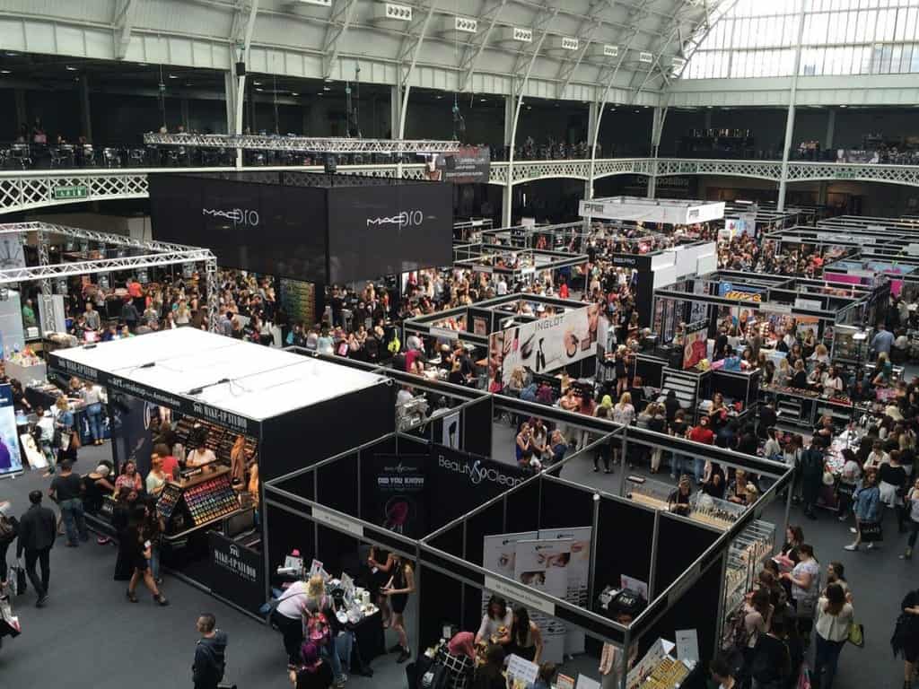 What is a Trade Show? | Peerspace