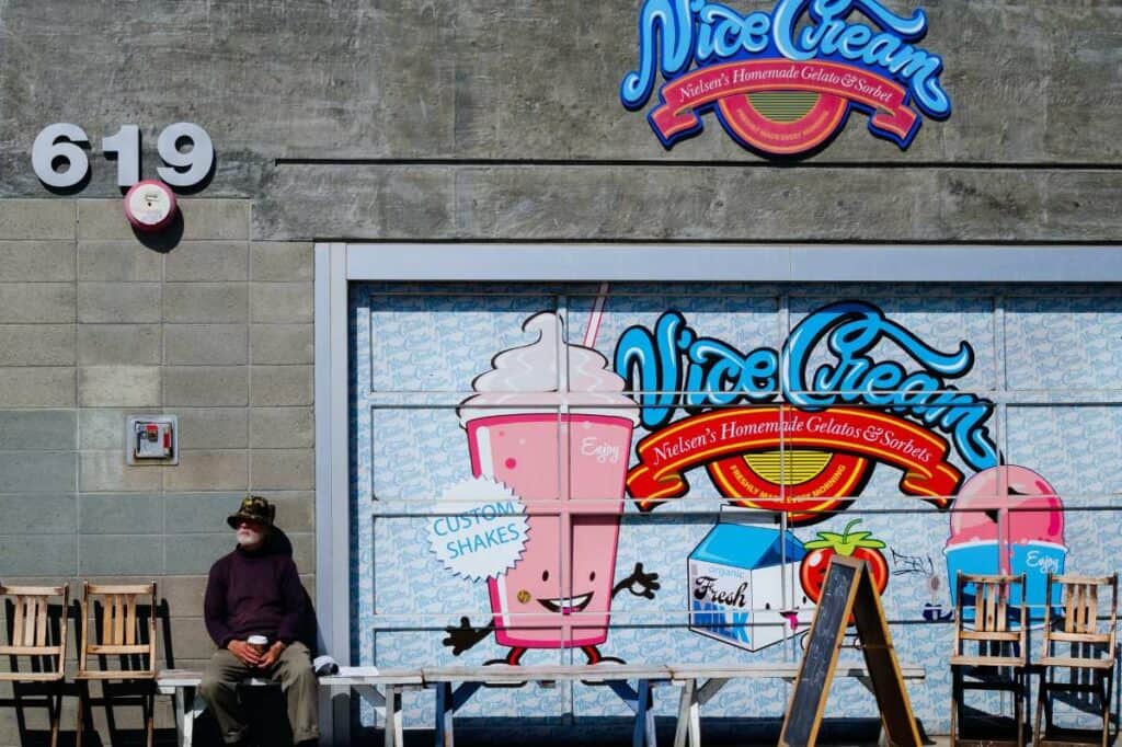 street murals venice beach one of the most Instagrammable places LA 