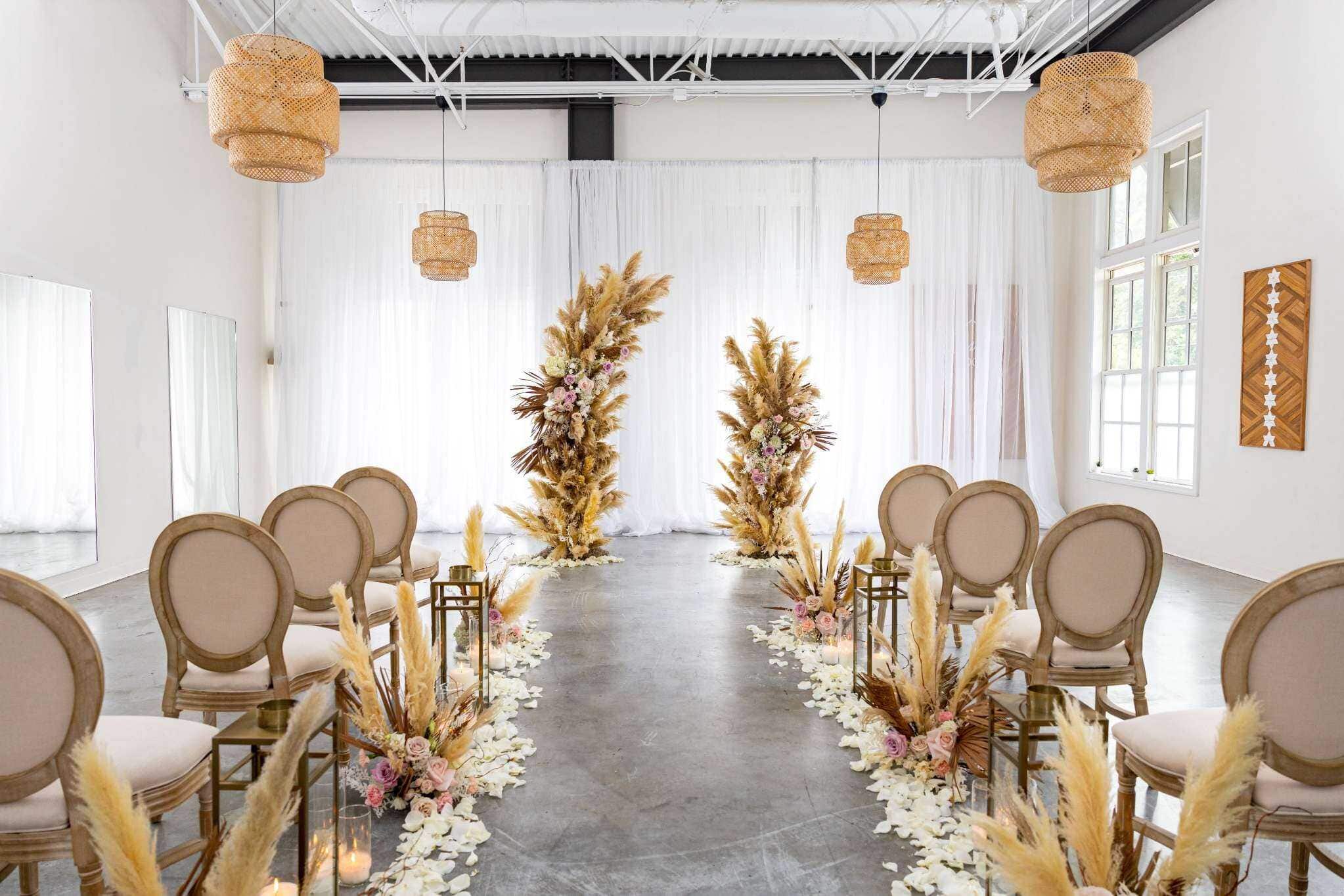 Wedding florals for a Houston celebration from local florists