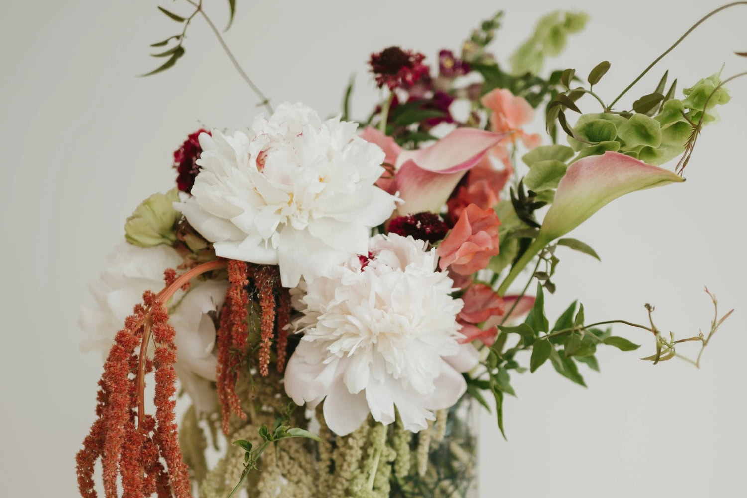 Pittsburgh wedding venue decorated with florals from local wedding florists