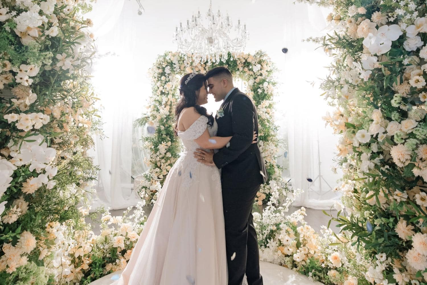 Wedding florist arrangement showcasing seasonal blooms at a Seattle venue