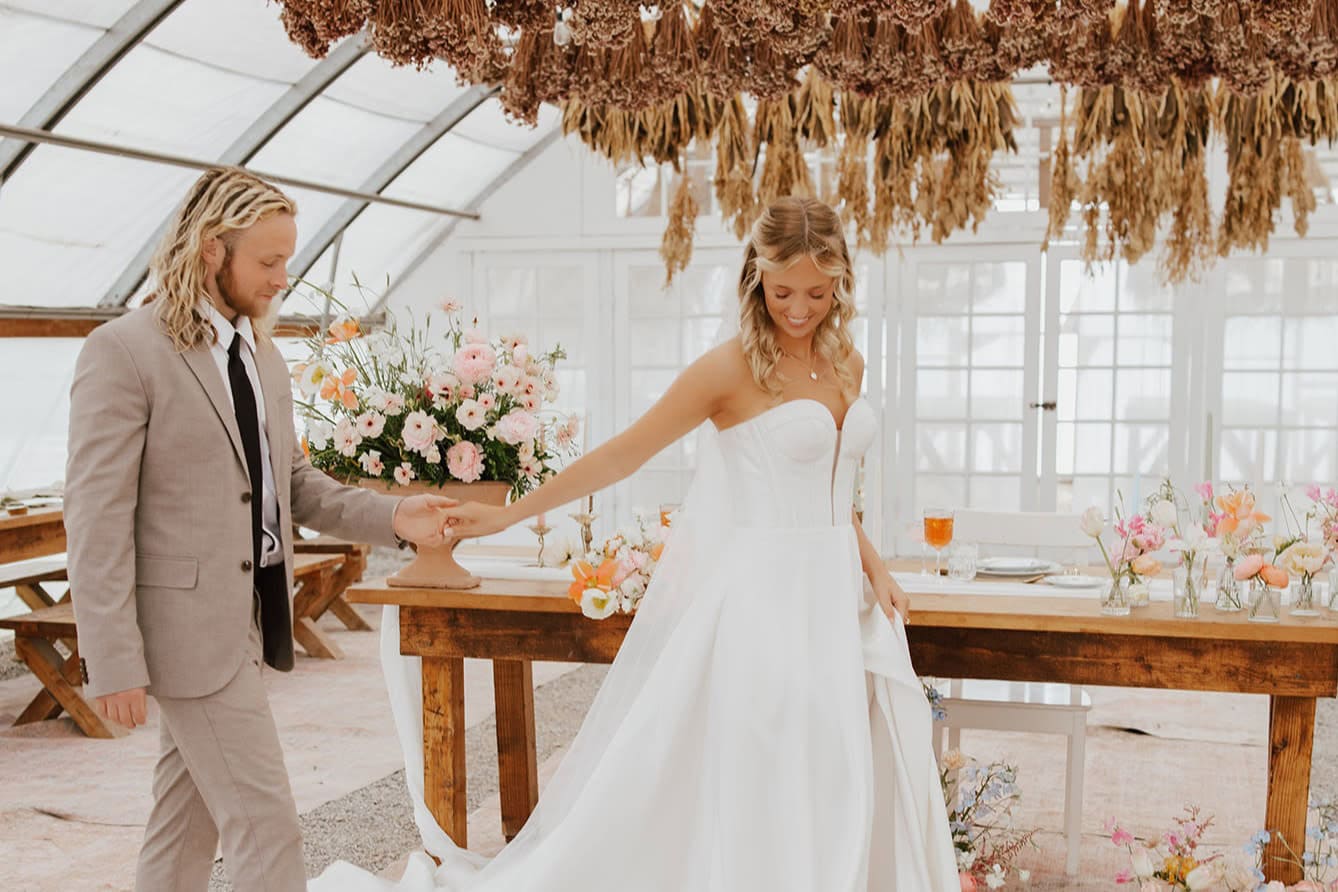 Utah wedding flowers styled for a reception table